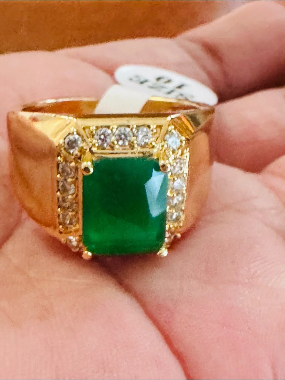 18K Gold Plated Men's Ring with Emerald Green Stone. Size 9
